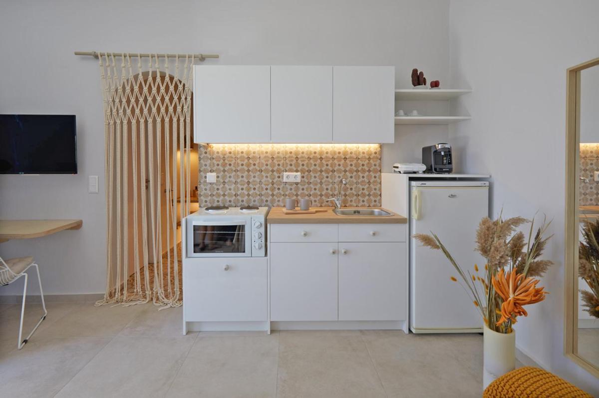 Spiliada Boutique Studios Батси Экстерьер фото