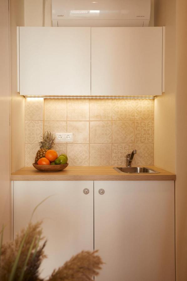 Spiliada Boutique Studios Батси Экстерьер фото